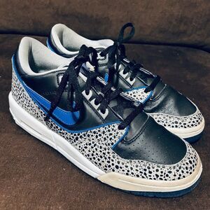 Nike Air Assault Low Black Royal Flint Grey 2007 6.5 Y Mens or Womens 8 - 8.5 US